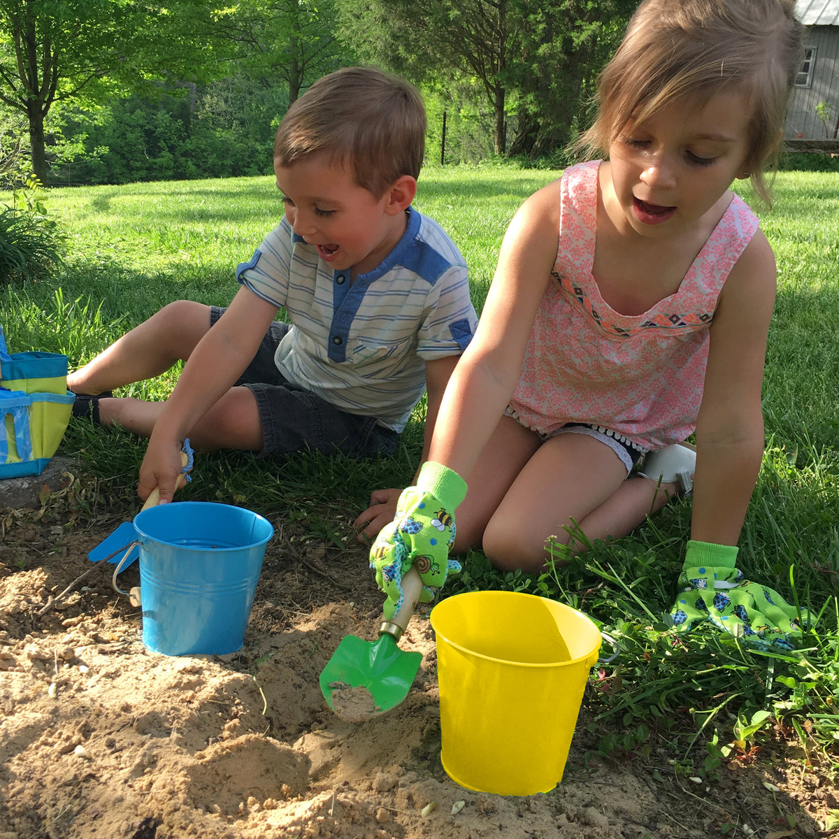 Little Pals Yellow Bucket Kit